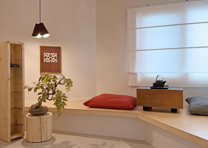 Spacious 132 Sqm, Ddp , Jongno * Seoul