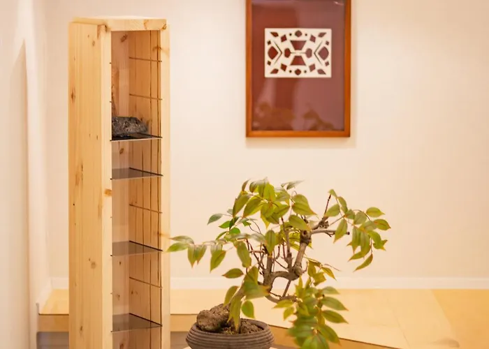 Spacious 132 Sqm, Ddp , Jongno Villa Seoul