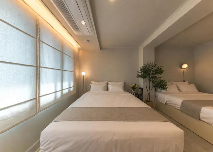 Villa Spacious 132 Sqm, Ddp , Jongno Seoul