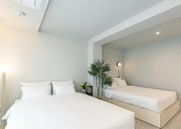 Villa Spacious 132 Sqm, Ddp , Jongno Seoul